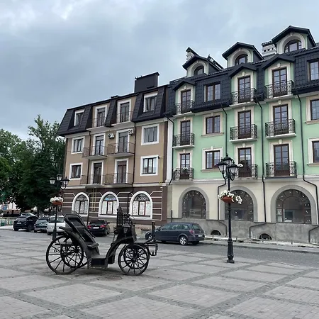 «Гори́Ще На Площі Польський Ринок» Apartment Kamianets-Podilskyi Exterior photo
