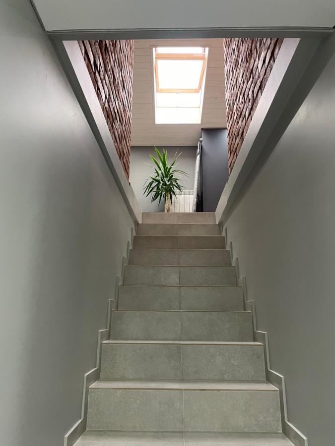 «гори́ще на площі польський ринок» Apartment Kamianets-Podilskyi