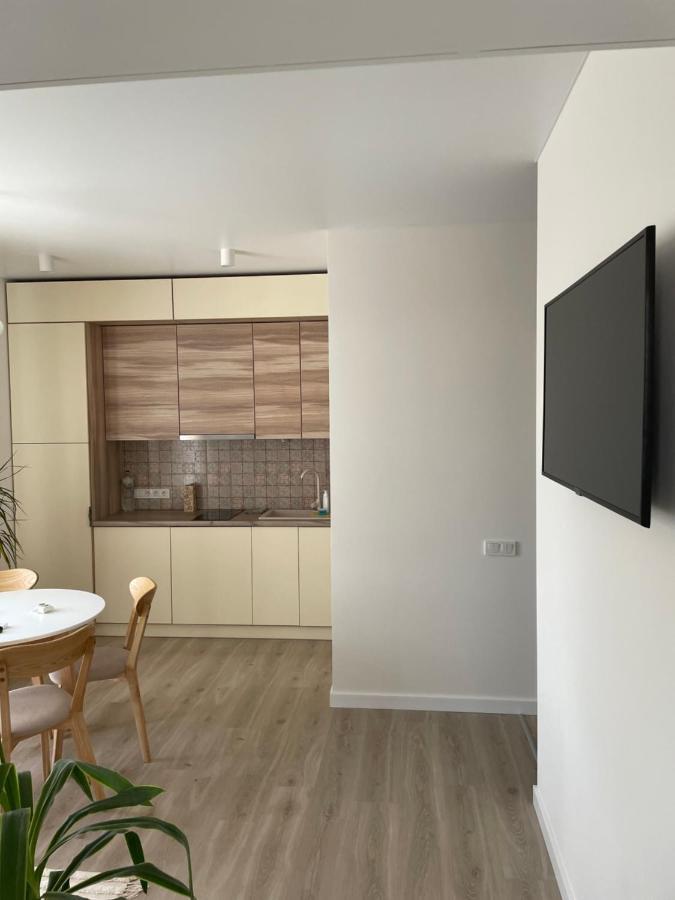 «гори́ще на площі польський ринок» Apartment